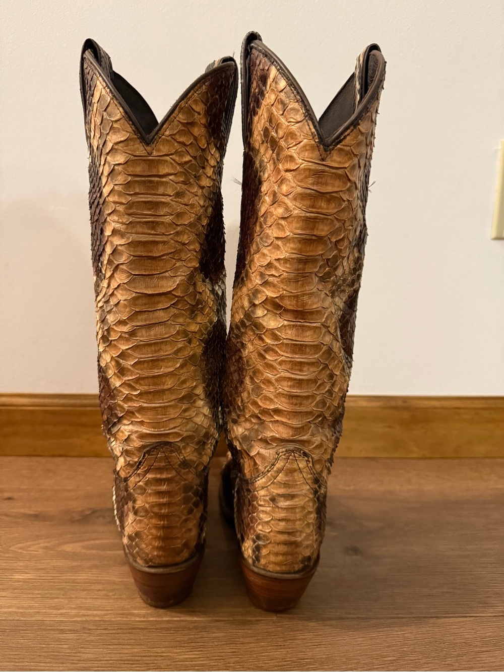 Idyllwild Python Boots - Picture 4 of 7